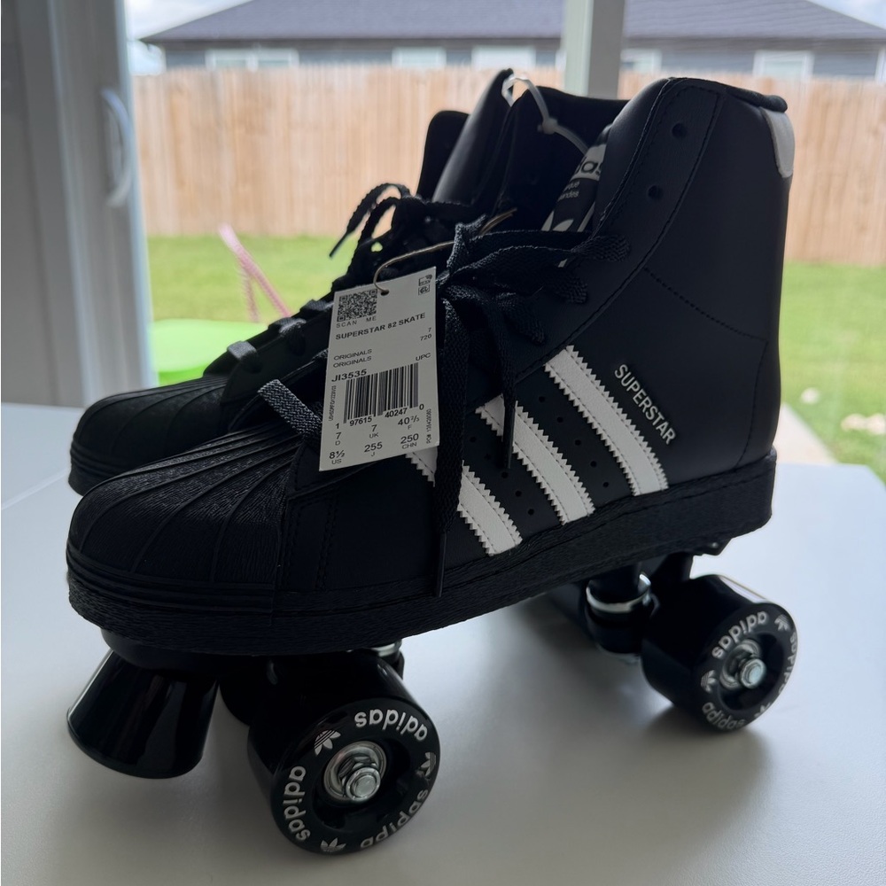 Adidas Women’s Superstar 82 Black & White Roller Skate